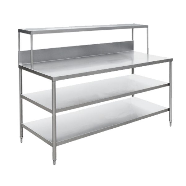 2 ESTANTES INFERIORES Y 1 SUPERIOR ATRÁS 1,80 m